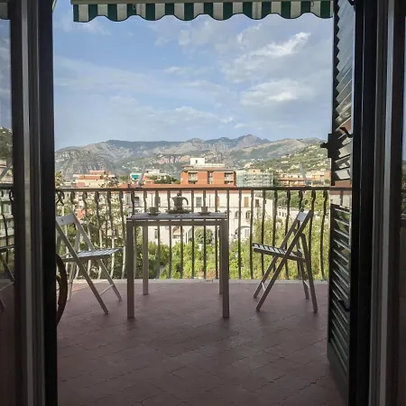 Szálloda La Deliziosa Flat With Pool & Terrace