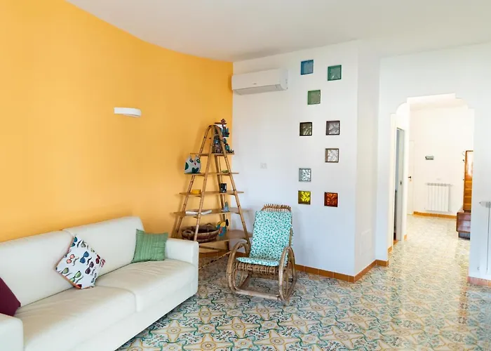 Отель La Deliziosa Flat With Pool & Terrace