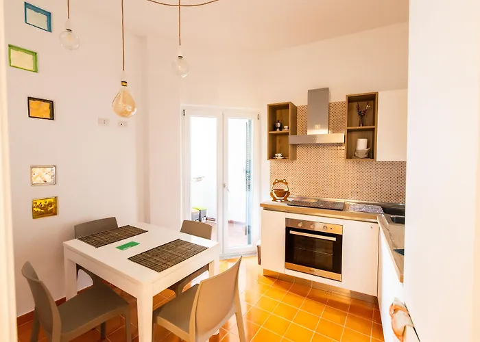 Отель La Deliziosa Flat With Pool & Terrace Сорренто