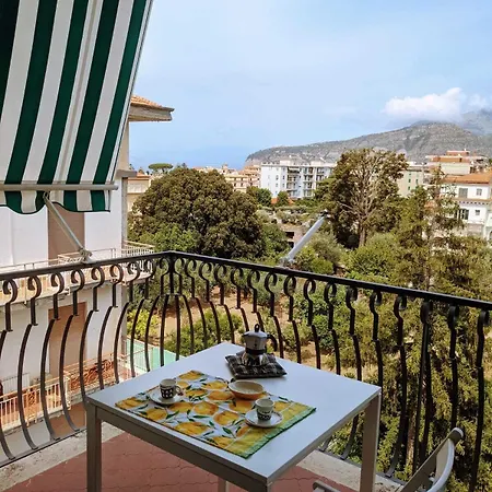 Hotel La Deliziosa Flat With Pool & Terrace